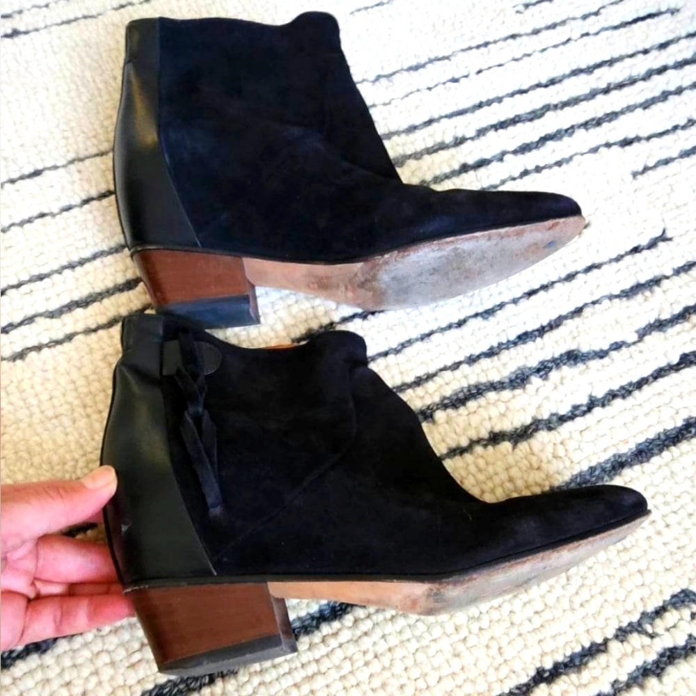 Vero couio booties size 38